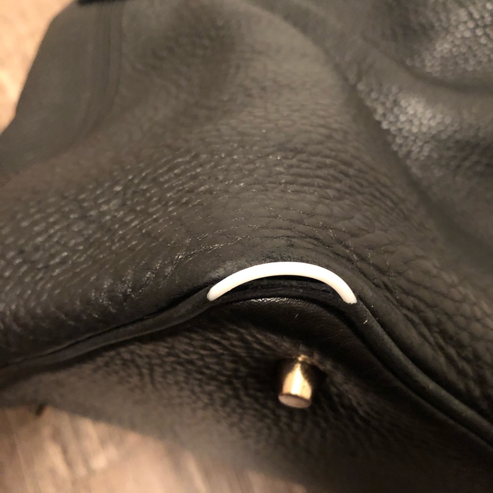 Burberry Brit medium Ashby black leather hobo bag - Picture 2 of 8